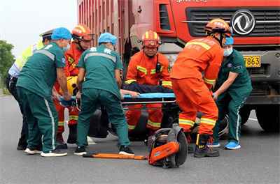 六枝特区沛县道路救援